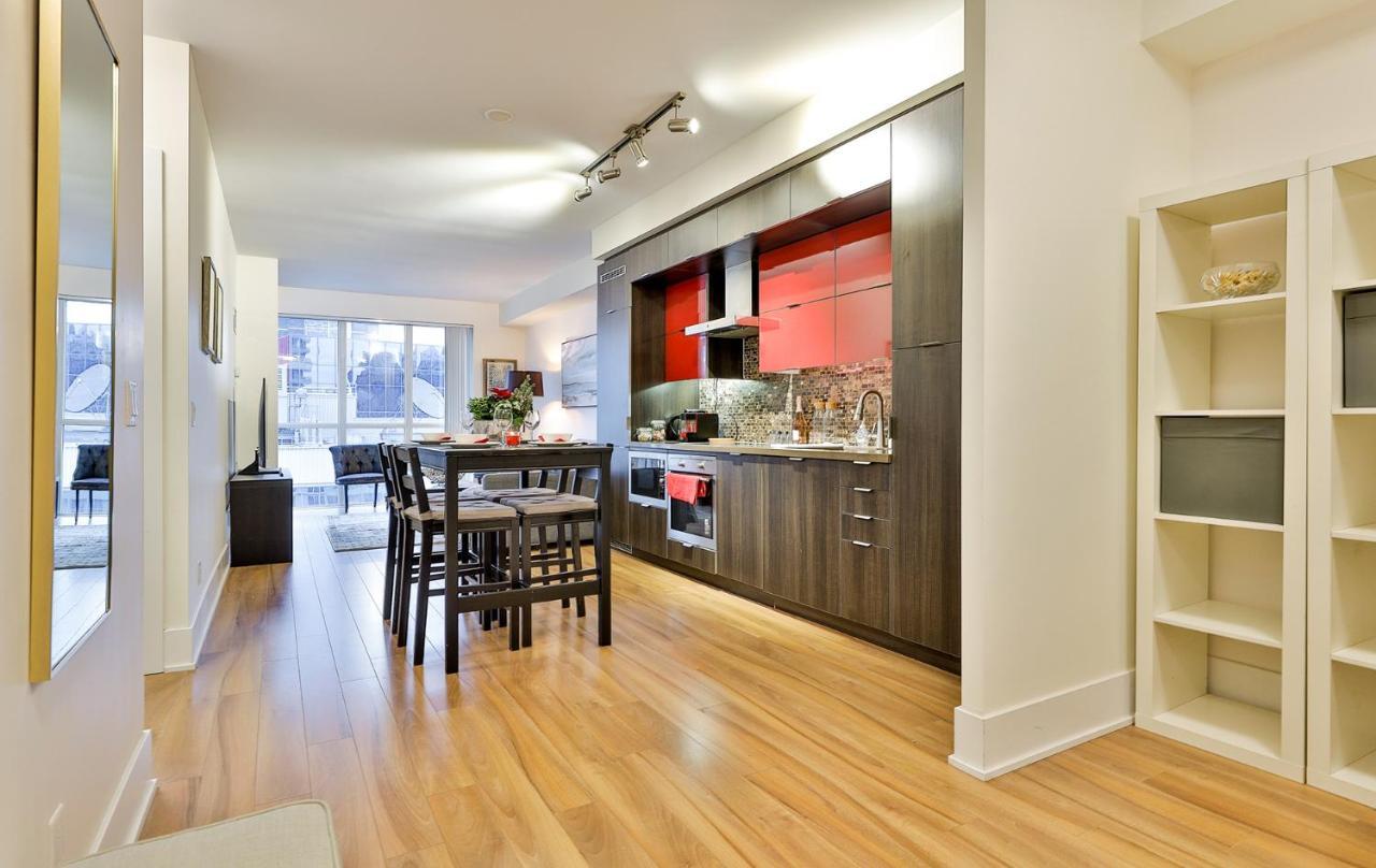Luxury Condo Prime Location Toronto Extérieur photo