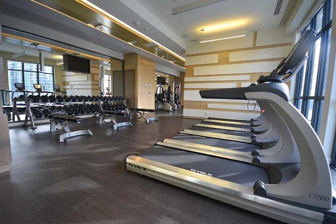 Luxury Condo Prime Location Toronto Extérieur photo
