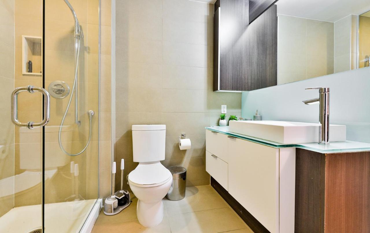 Luxury Condo Prime Location Toronto Extérieur photo